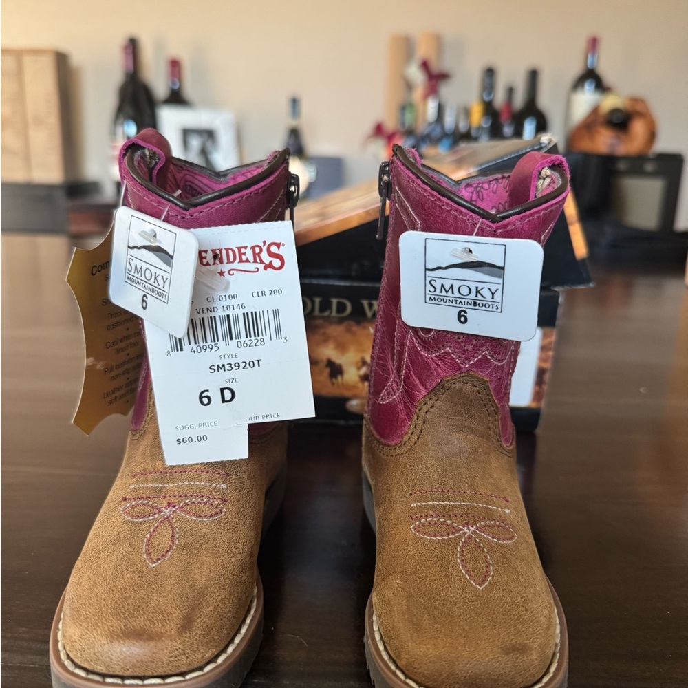 Smoky Mountain Kids' Pink and Brown Boots